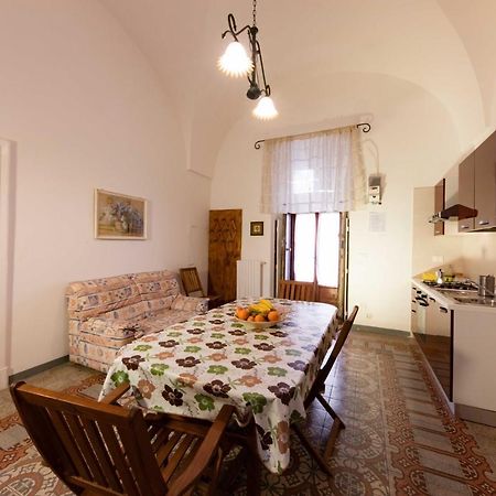 Casa Vacanza La Stradella Ostuni Exterior photo