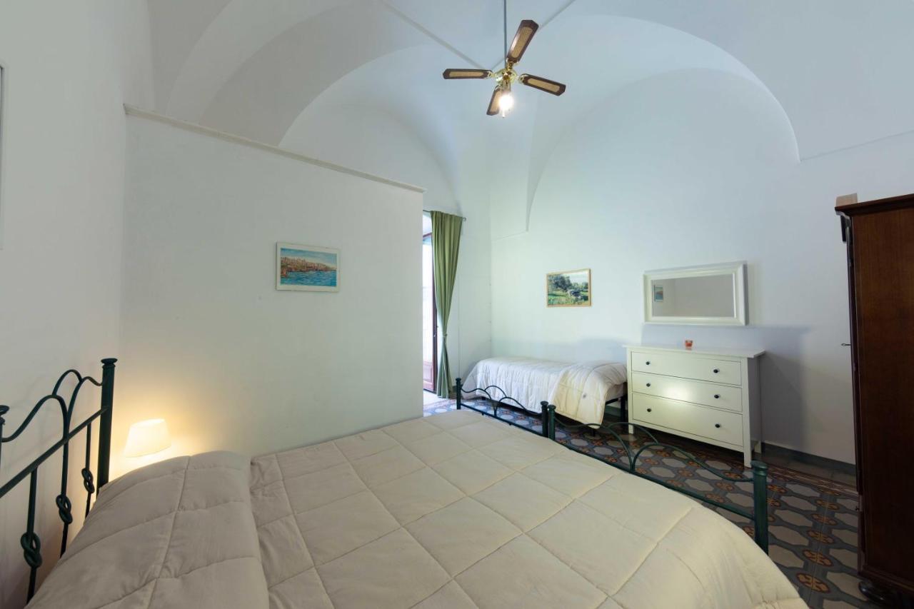 Casa Vacanza La Stradella Ostuni Exterior photo