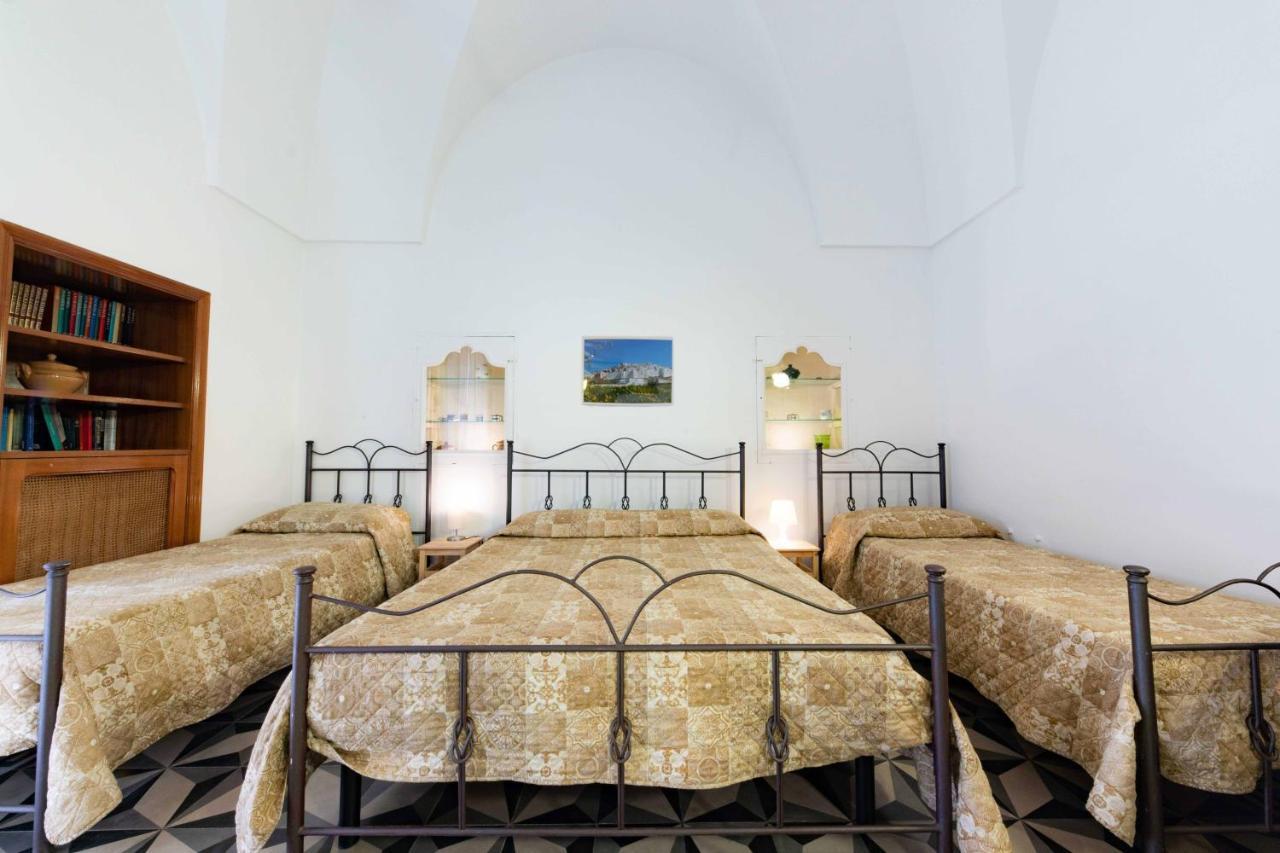 Casa Vacanza La Stradella Ostuni Exterior photo