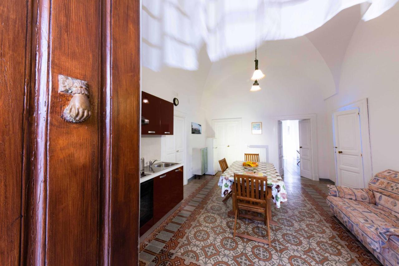 Casa Vacanza La Stradella Ostuni Exterior photo